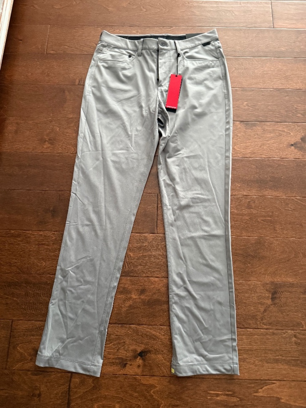 Ghost Golf Pants - New With Tags 32x32